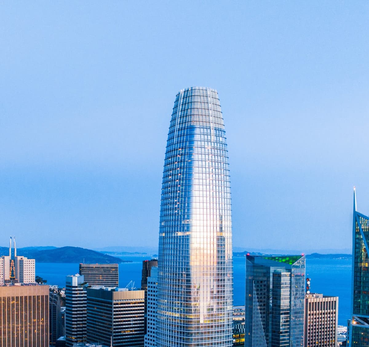 Salesforce Tower
